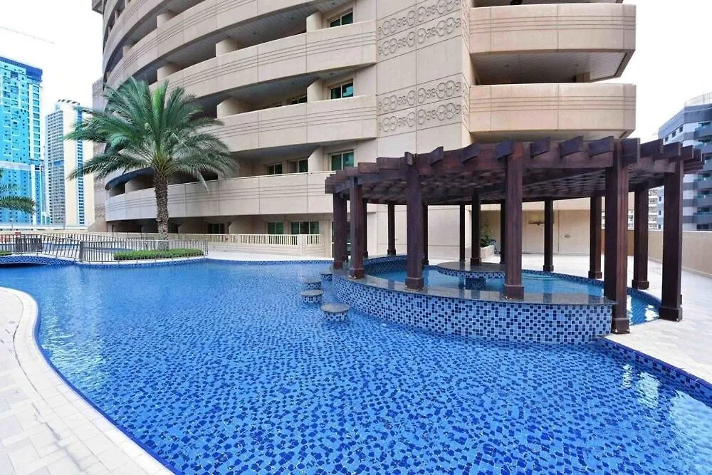 Garden Apartment In The Heart Of Dubai Marina